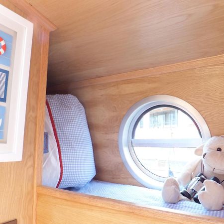 Edinburgh - Houseboats Hotel Luaran gambar