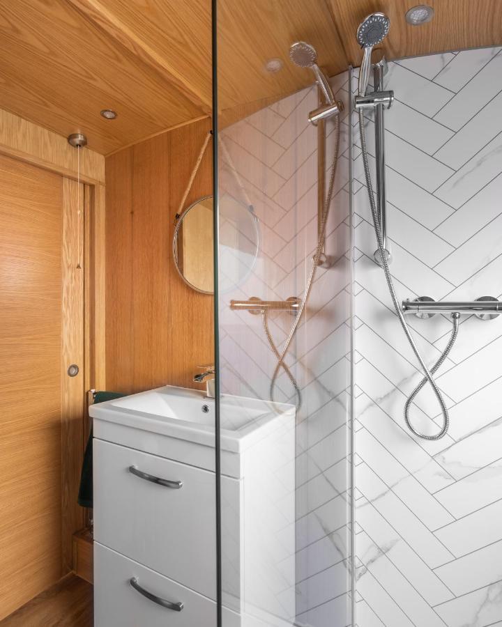 Edinburgh - Houseboats Hotel Luaran gambar